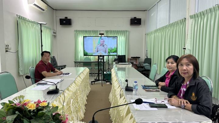 ร่วมรับชมพิธีเปิดความร่วมมือและปฏิบัติการตรวจร่วม นักเรียนปลอดภัย ห่างไกลบุหรี่ไฟฟ้าและยาเสพติด
